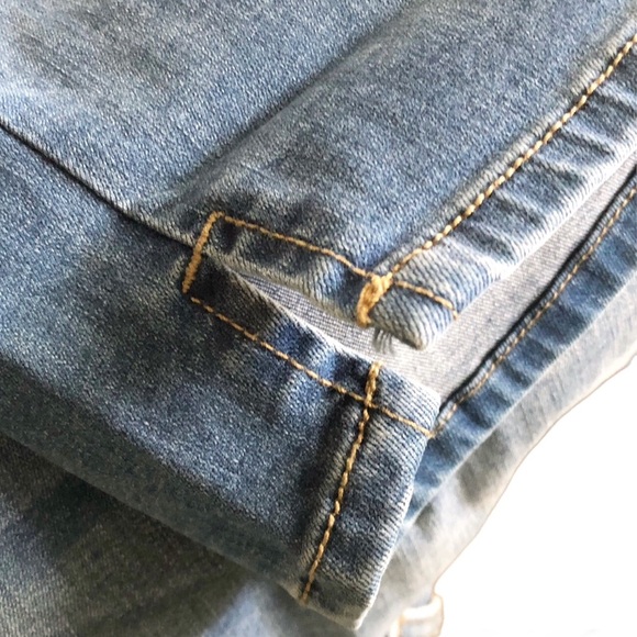 NYDJ Slim Straight Ankle Jeans Curves 360 Biscayne Light Wash Plus Size 28 NWT - Picture 10 of 12